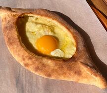 Хачапури по-аджарски