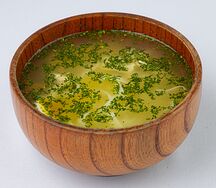 Куриный бульон с цыплёнком