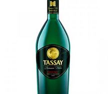 Минеральная вода Tassay с газом