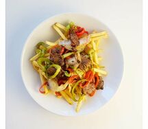 Картофель фри с мясом