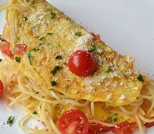 Spaghetti à lomelette enrobée (2 oeufs)