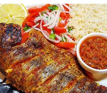 Attiéké & poisson carpe grillé