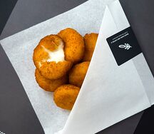 Сырные медальоны