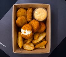 Бокс Чизчикен с картофелем по-деревенски 4 в 1