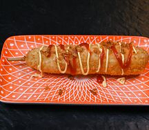 Корн-дог сыр и сосиски
