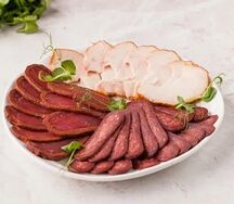 Суджук, бастурма, копчёная куриная грудка