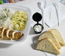 Куриный стейк с соусом