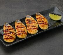 Запеченные Мидии с чесночно-сырным соусом