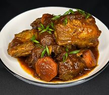 Говяжьи ребра с картофелем