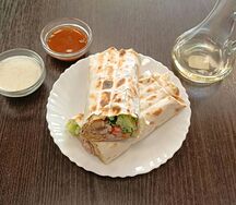 Шаверма в лаваше из cвинины