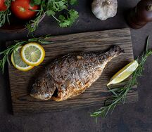 Дорада на мангале