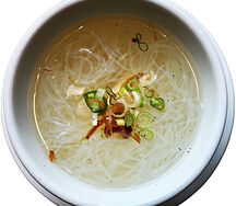 Soupe vermicelles transparents