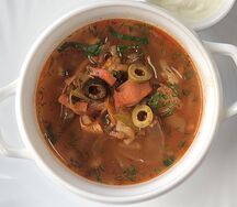 Солянка мясная сборная