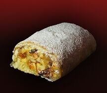 Штрудель с яблоком и изюмом