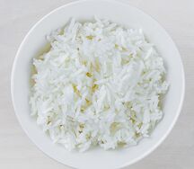 Белый паровой рис