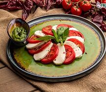 Квели с томатами