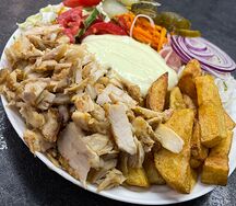 Шаверма на тарелке