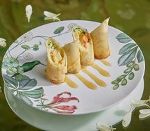 Весенние роллы с манго