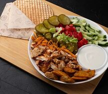 Шаверма на тарелке