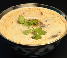 Том ям с курицей