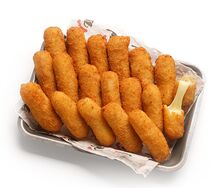 18 Сырных палочкек