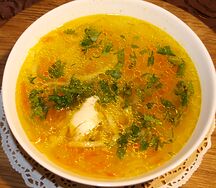 Куриный суп с лапшой