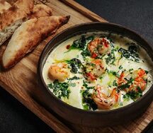 Чкмерули с креветками