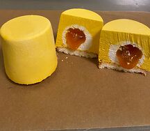 Пирожное Манго-маракуйя