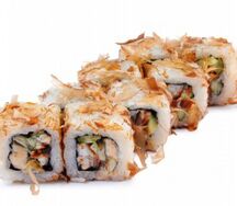 Сакура- спайси соус, жареный лосось, перец болгарский, огурец, стружка тунца, рис, нори