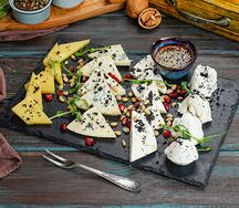 Ассорти европейских сыров