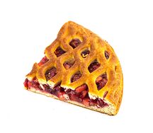 Пирог с яблоком и брусникой