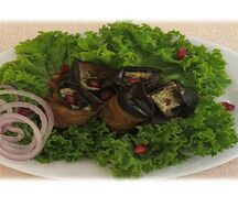 Баклажаны с орехом