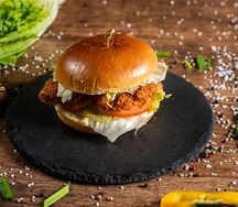 Бургер с цыпленком