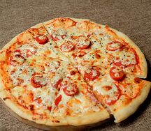 Пицца Маргарита