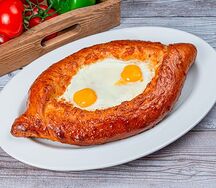 Хачапури по-аджарски