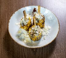 Кукуруза гриль с трюфелем и сыром