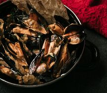 Мидии в соусе том ям