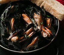 Черноморские мидии в сливочном соусе