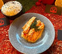 Очищенные фаланги камчатского краба в соусе том ям