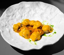 Гребешки с кремом из моркови