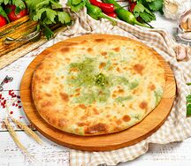 Хачапури с сыром и шпинатом