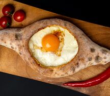 Хачапури по-аджарски