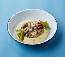 Бефстроганов с белыми грибами
