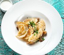 Вареники с картофелем и белыми грибами