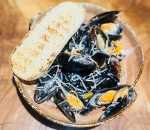 Мидии в соусе том-ям