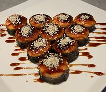 Запеченный ролл Сяке терияки