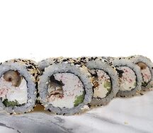 Нежный ролл с угрем