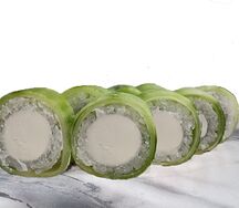 Ролл в огурце