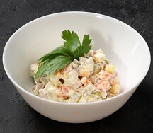 Салат Оливье ланч