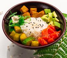 Поке с лососем